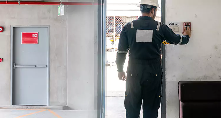 Emergency Fire Exit Door Repair in Saratoga, CA