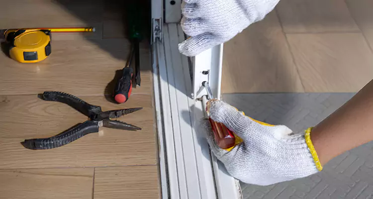Screen Door Wheel Replacement in Saratoga, CA
