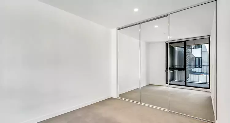 Why Homeowners Choose Us for Sliding Mirror Door Replacement in Saratoga, CA