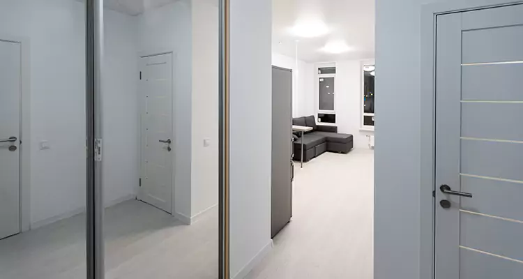 Modern Mirrored Closet Doors Repair in Saratoga, CA
