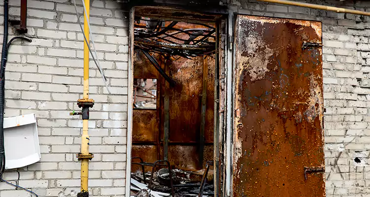 Metal Door Rust Repair in Saratoga, CA